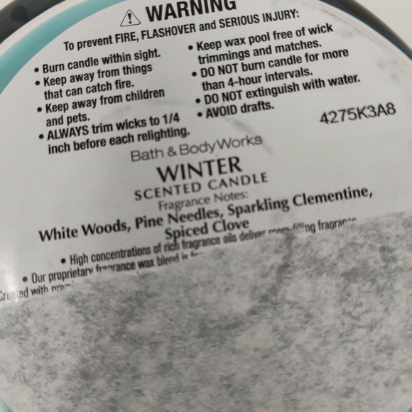 Bath & Body Works WINTER 3-Wick Candle Soy Wax‎ Blend Large Blue Exclusive Scent - Picture 6 of 6
